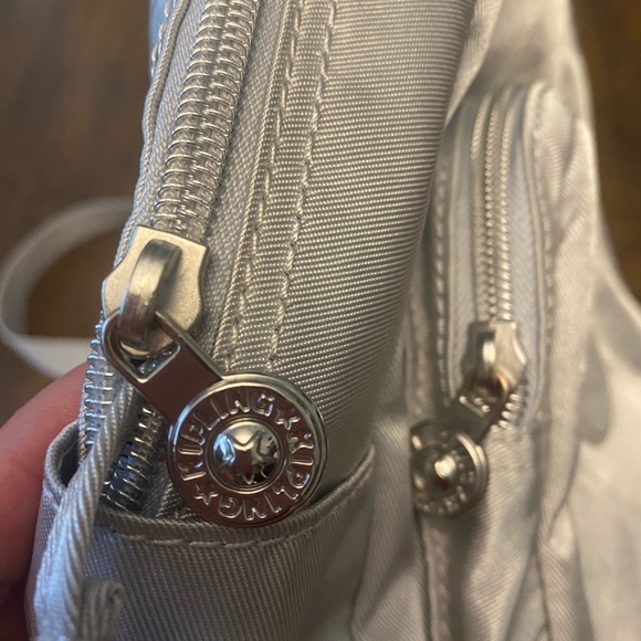 Kilpling Seoul Silver backpack - Picture 6 of 11